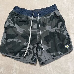 Vuori Men's Dark Green & Gray Camo Athletic Shorts